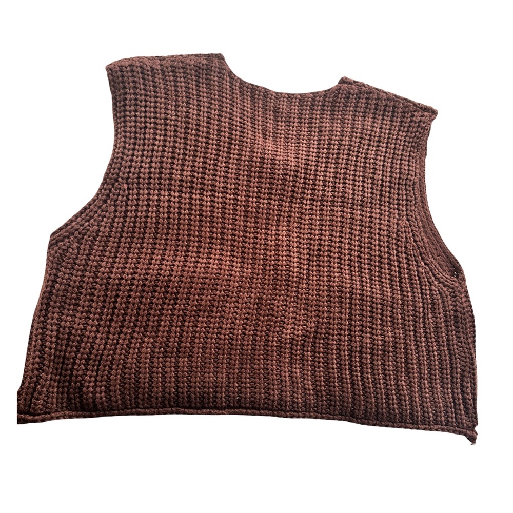Chunky Knit Button-Front Vest in Rust - Picture 2 of 4